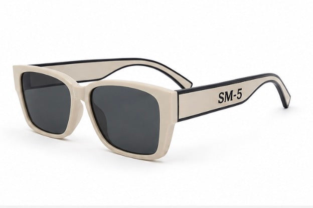 SM5 DOL 304 black&white