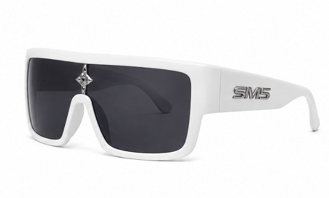 SM5LOU 323